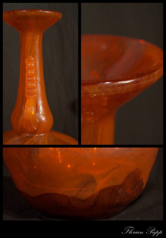 Pair of Schneider Art Glass Vases of Unusual Form and Color, French, circa 1925 For Sale 3