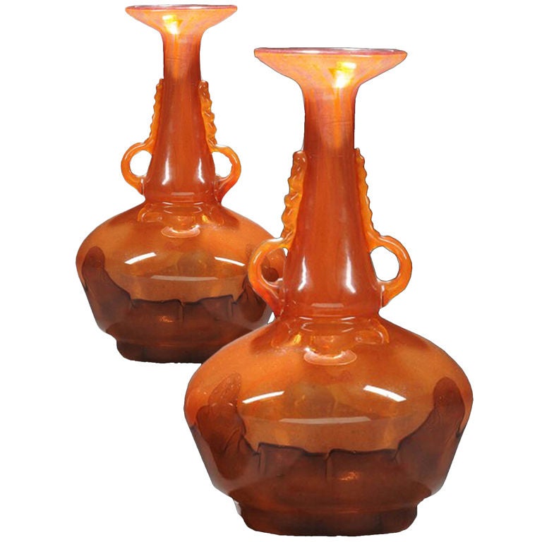 Pair of Schneider Art Glass Vases of Unusual Form and Color, French, circa 1925 For Sale