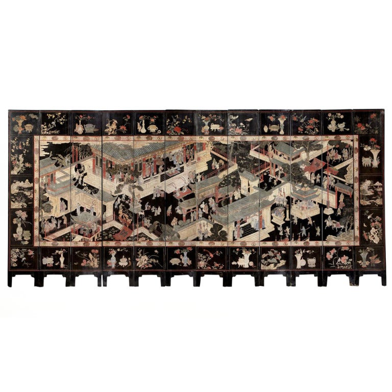 Important Chinese 12-Panel Coromandel Screen, 18th Century For Sale