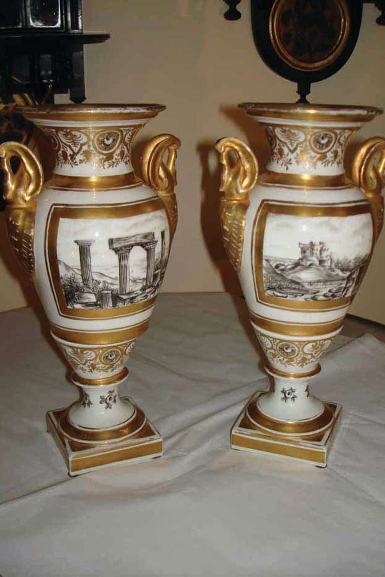Pair of Paris Porcelain En Grisaille Vases, French, circa 1830 For Sale 1