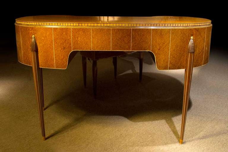 Art Deco Amboyna Wood Kidney Form Desk in the Manner of Ruhlmann circa 1925 2