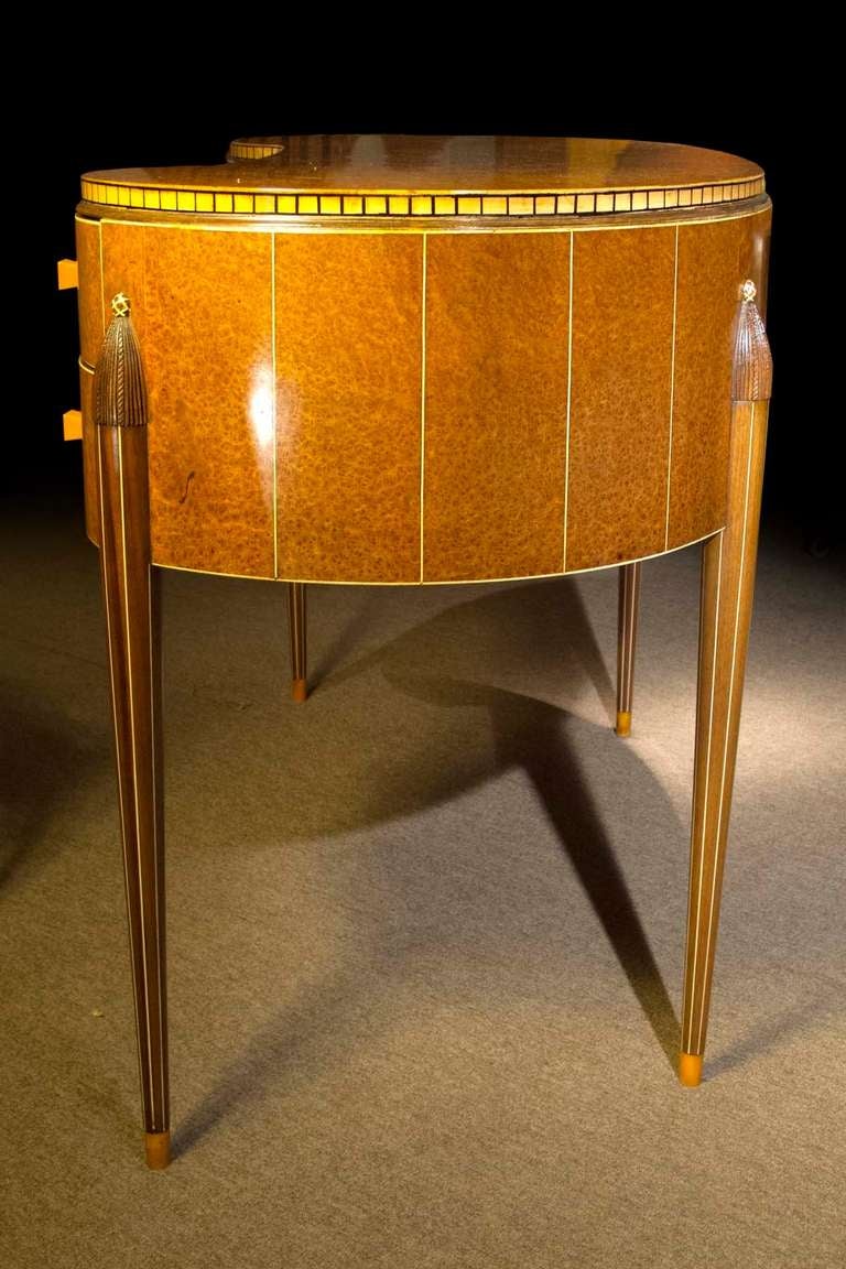 Art Deco Amboyna Wood Kidney Form Desk in the Manner of Ruhlmann circa 1925 3