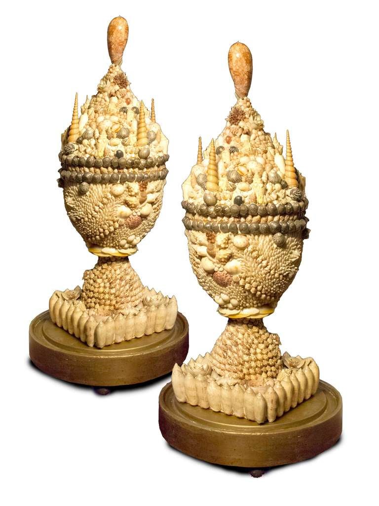 Pair of Shell Encrusted Urns, Late 19th Century For Sale 1