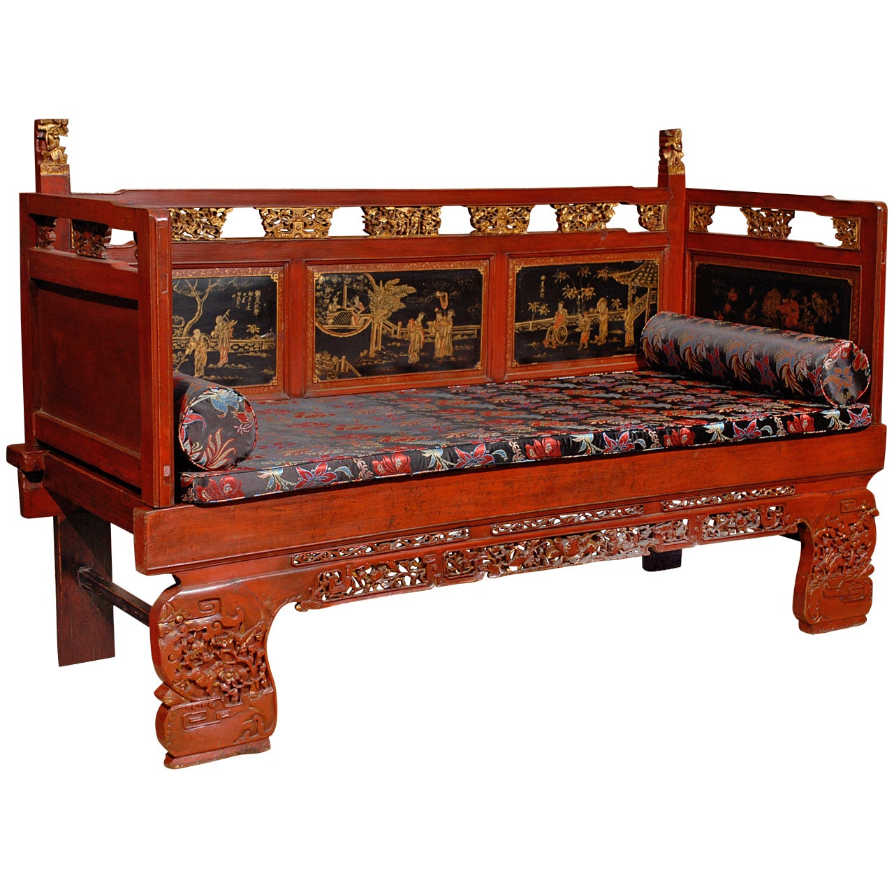 20th Century Chinese Daybed / Settee For Sale