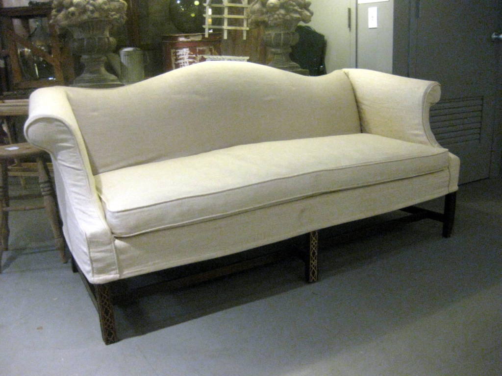 Sofa with a new fitted linen slipcover