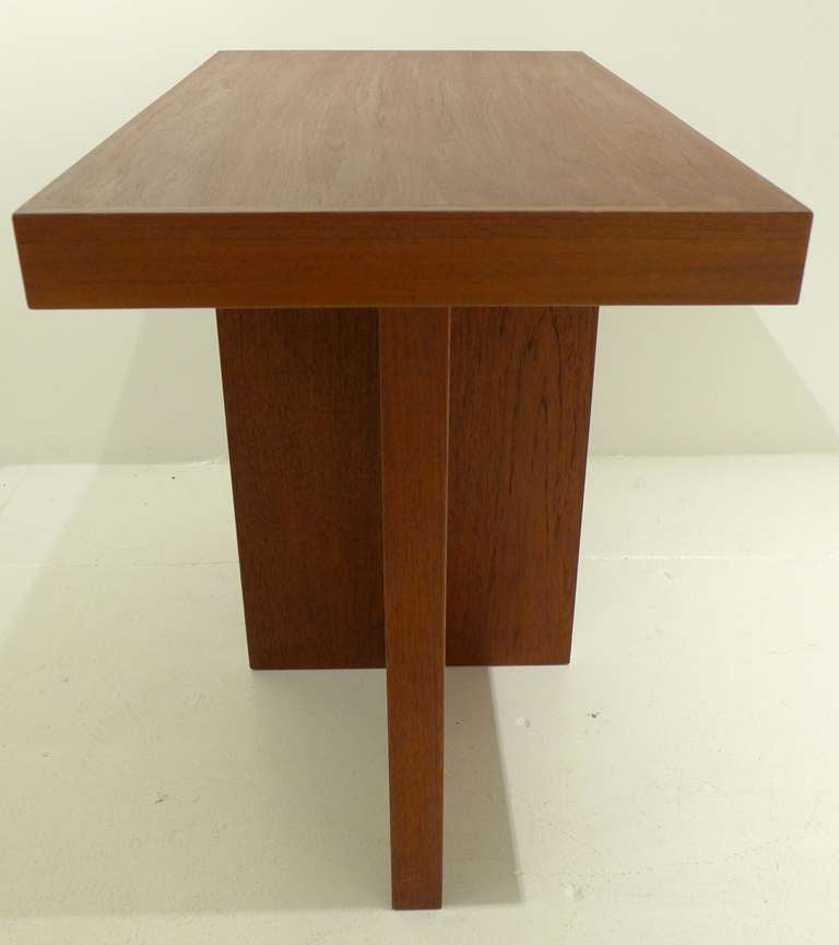 Cruciform Side Table by Vladimir Kagan In Excellent Condition In New York, NY