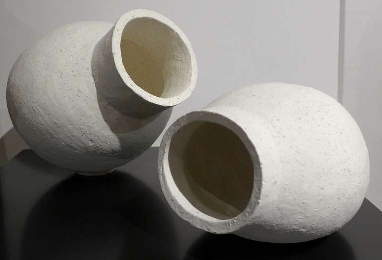 Porcelain Vessel by Sonja Duo-Meyer 3