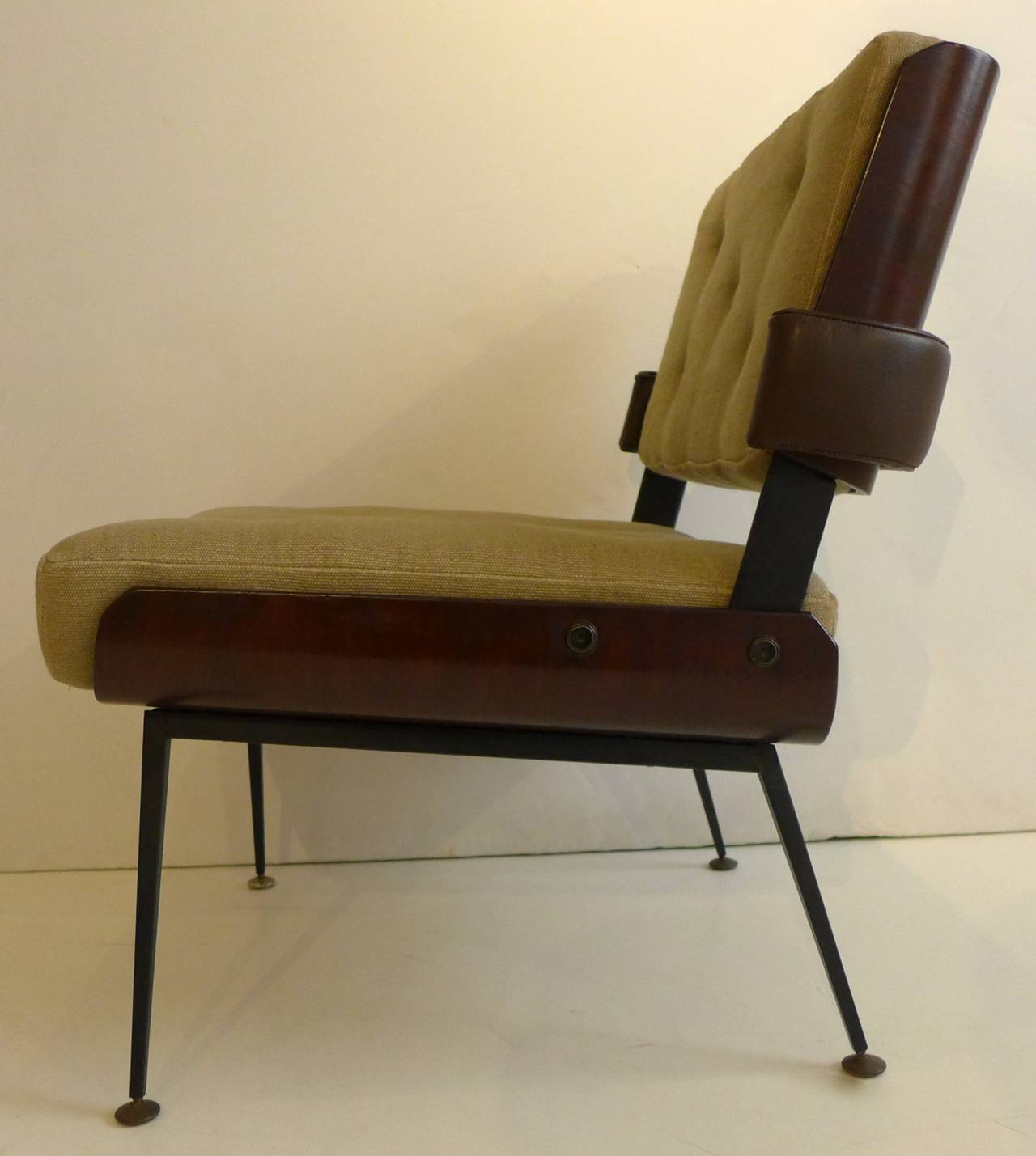 Mid-Century Modern Pair of Lounge Chairs by Alain Richard
