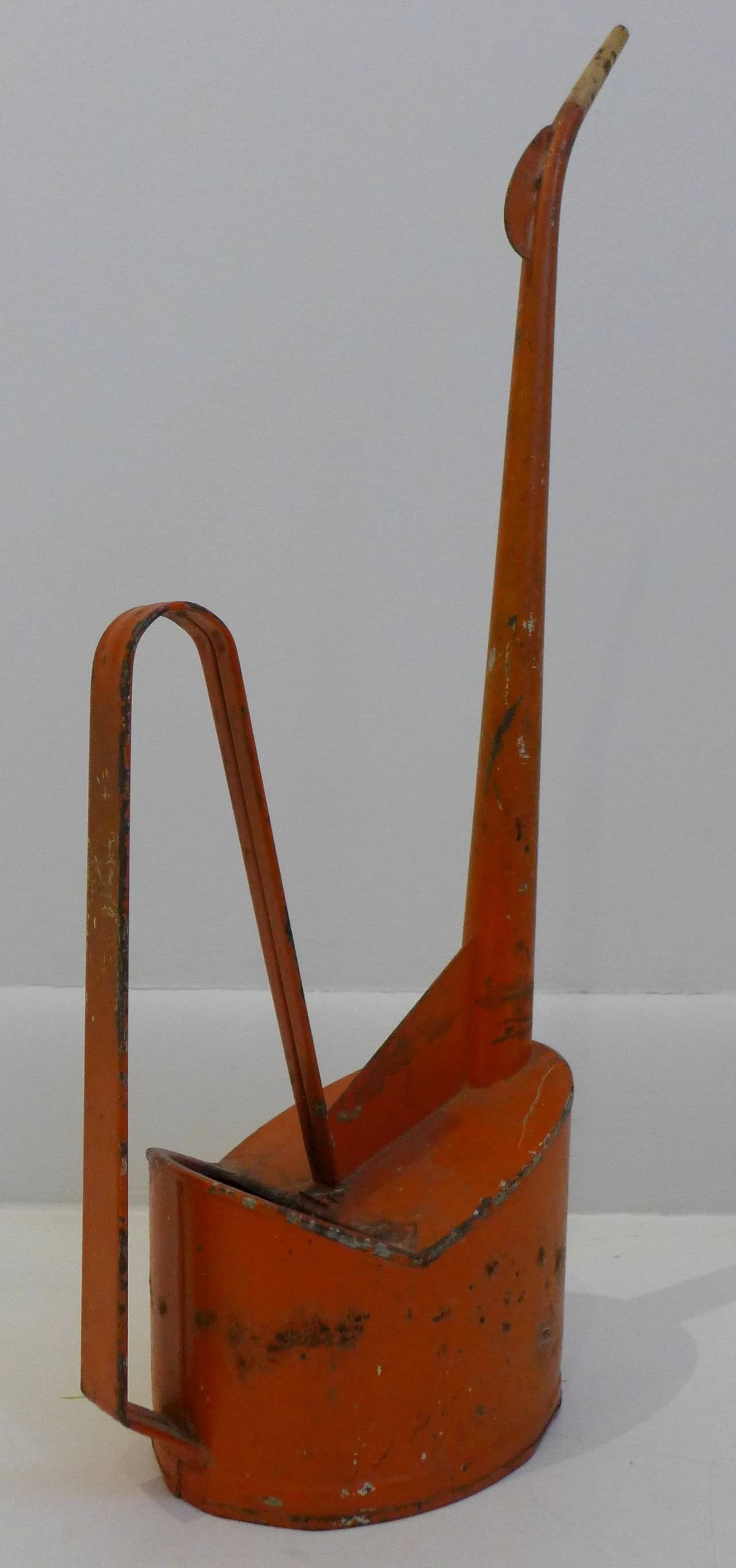 Painted metal watering can in a playful, futuristic deco style by Swiss architect and industrial designer Wilhelm Kienzle, made circa 1930s by MEWA (the company that made the aluminum furniture by Hans Coray). Kienzle (1886-1958) worked with Peter