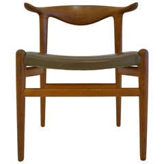 Hans Wegner 'Cowhorn' Chair in Oak