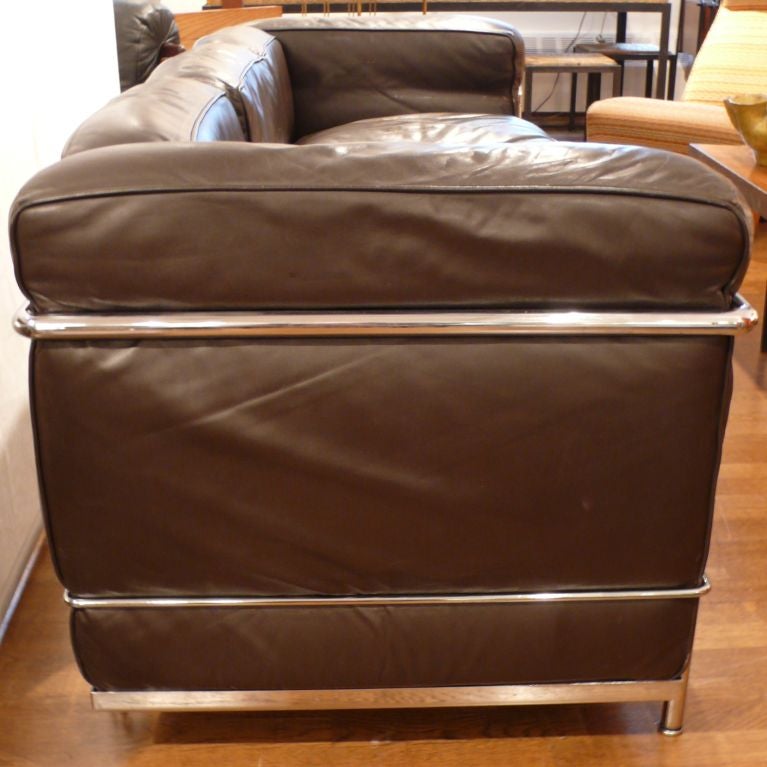 Mid-20th Century Vintage Le Corbusier Sofa in Dark Brown Leather