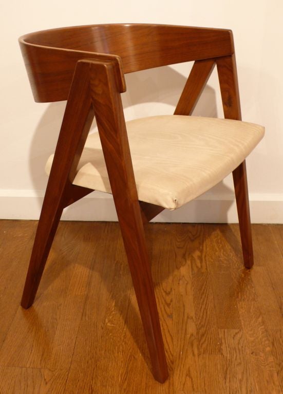 allan gould compass chair