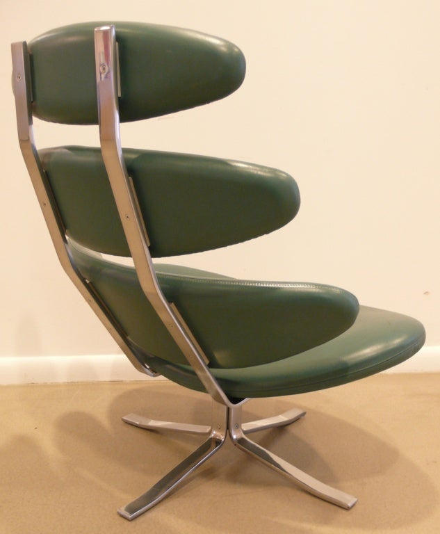 poul m volther corona chair