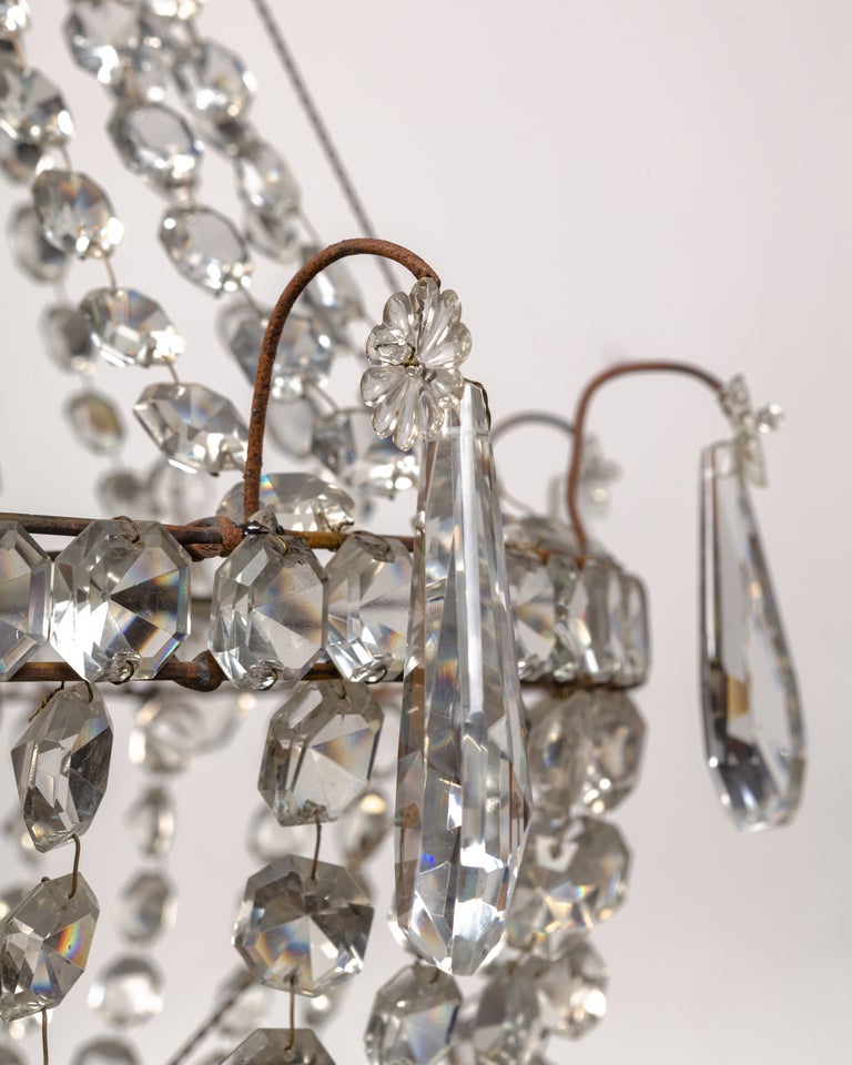 Crystal A beaded crystal chandelier