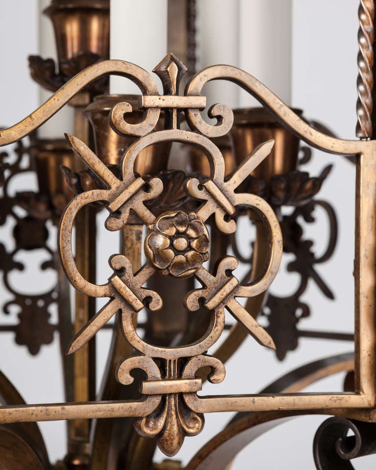 Renaissance Style Bronze Hexagonal Lantern with Fleur-de-Lis and Foliate Details In Good Condition In New York, NY