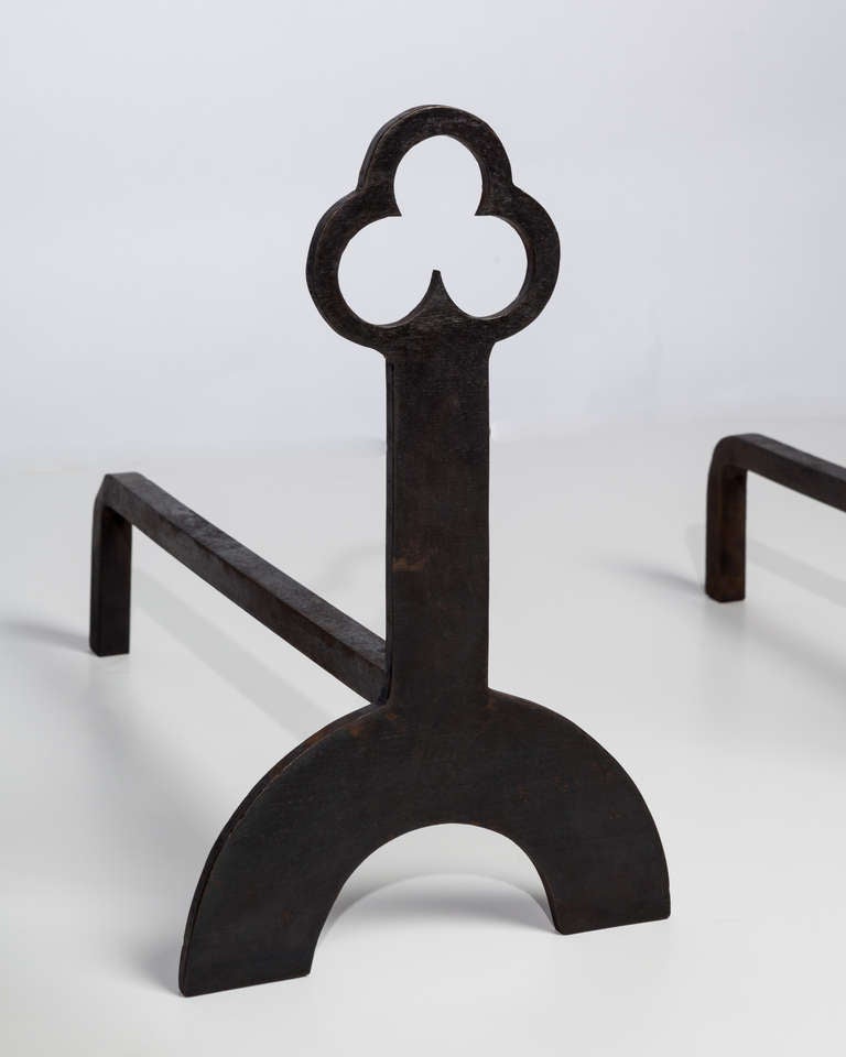 Blackened Black Wrought Iron Andirons with Trefoil Finials and Semi-Circle Legs, c. 1920s For Sale