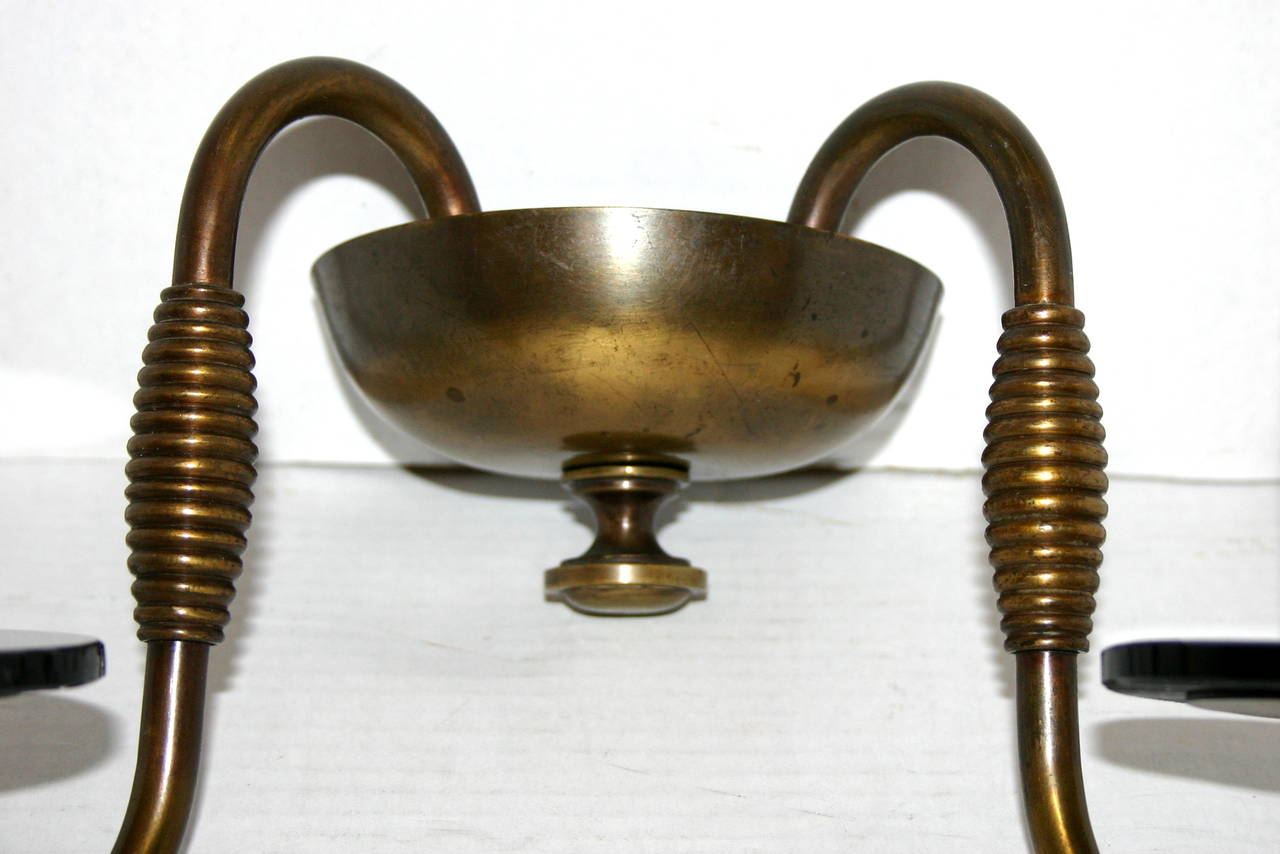 Italiano Coppia di lampade in bronzo Art Déco in vendita