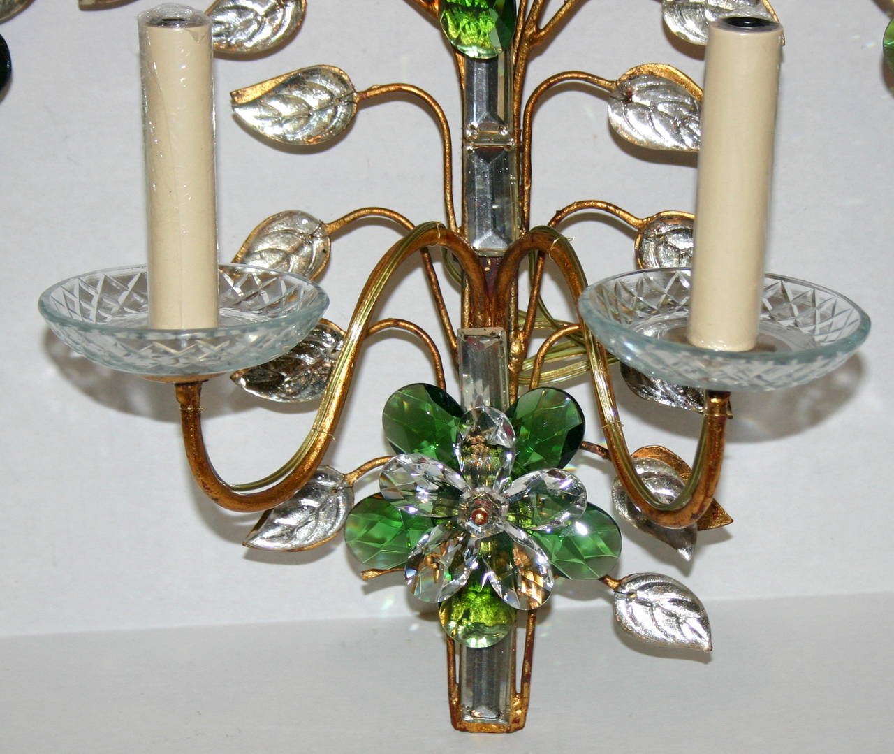 Set of Four Gilt Metal Emerald and Crystal Sconces In Good Condition In New York, NY
