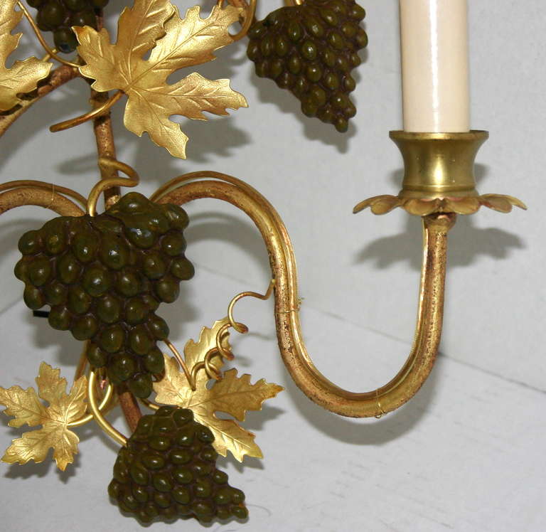 Pair of Grape Gilt Bronze Sconces For Sale 1