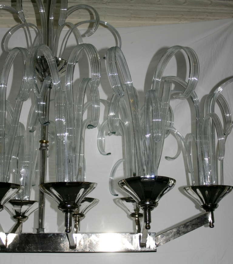 Milieu du XXe siècle Grand lustre moderne à dix lumières en verre de Murano en vente