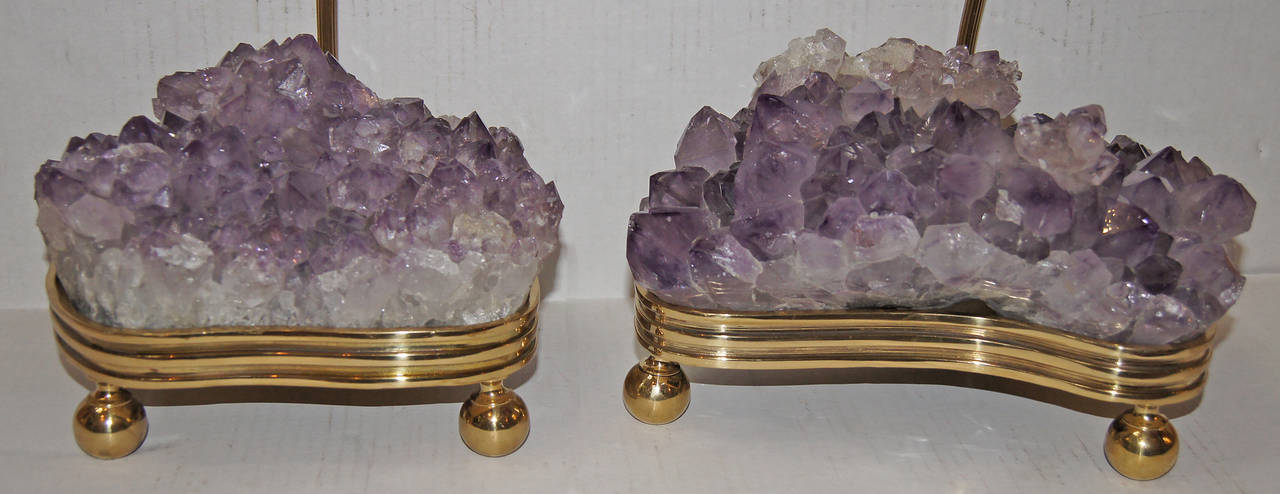Pair of Amethyst Table Lamps In Excellent Condition For Sale In New York, NY