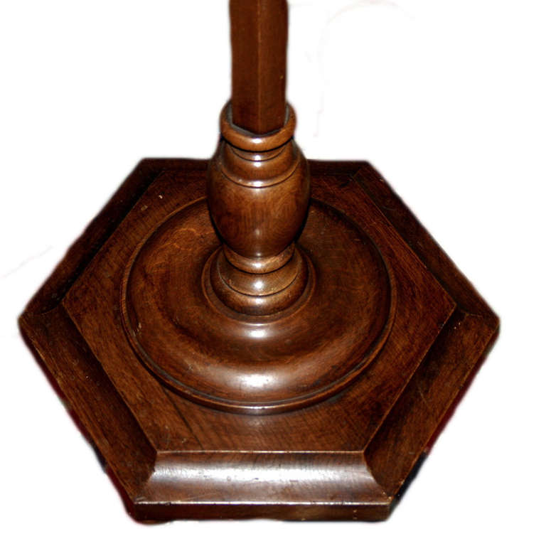 Carved Wood Floor Lamp In Good Condition For Sale In New York, NY