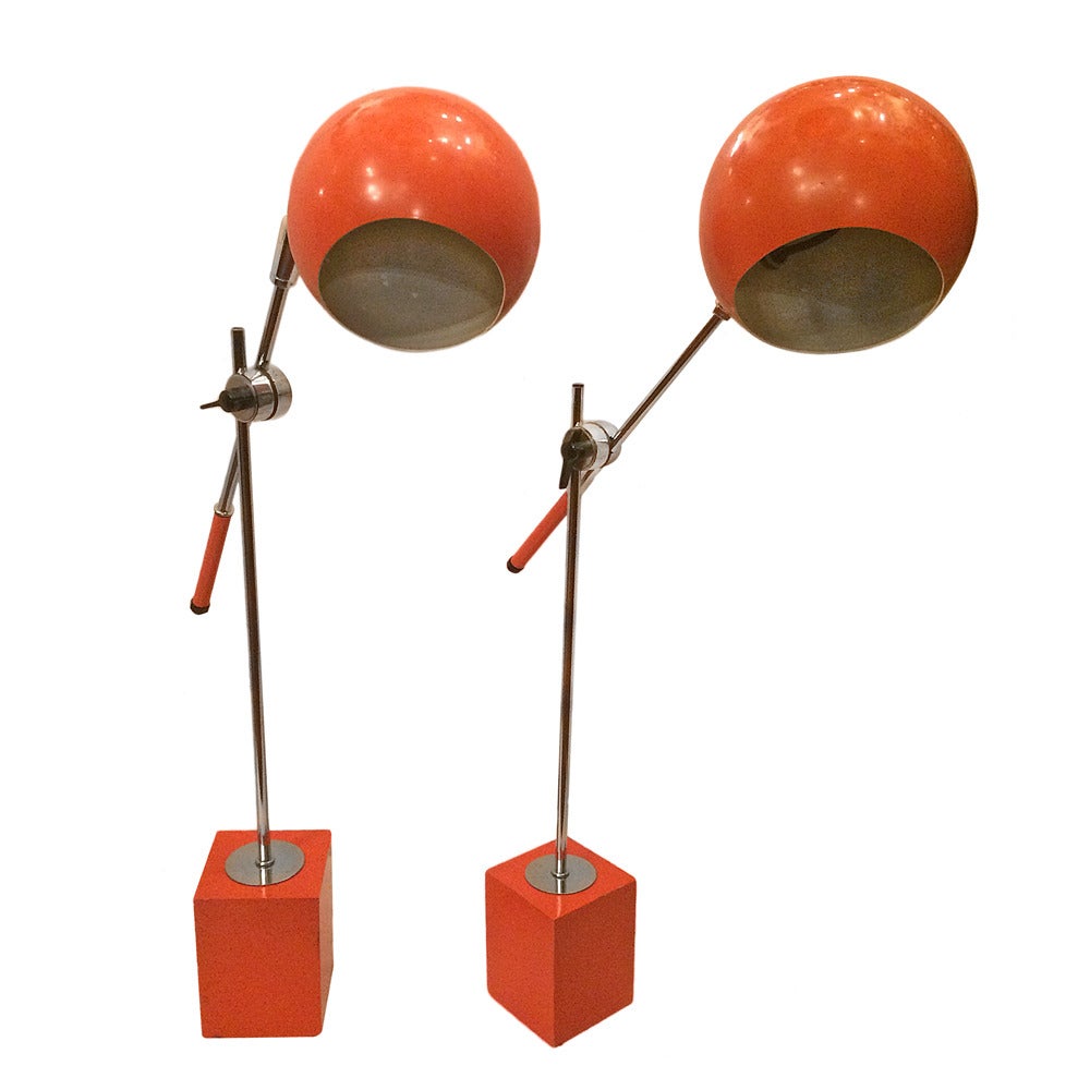 Pair of Moderne Orange Lamps For Sale