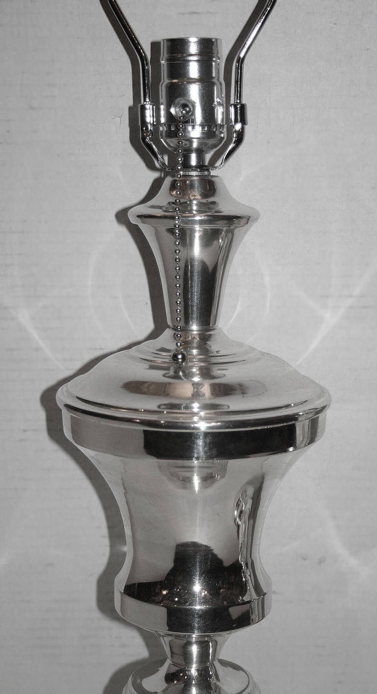 Pair of Silver Plated Table Lamps In Excellent Condition For Sale In New York, NY