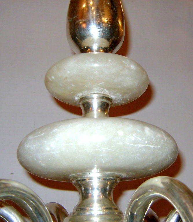 Argenté Lustre en bronze argenté avec albâtre en vente