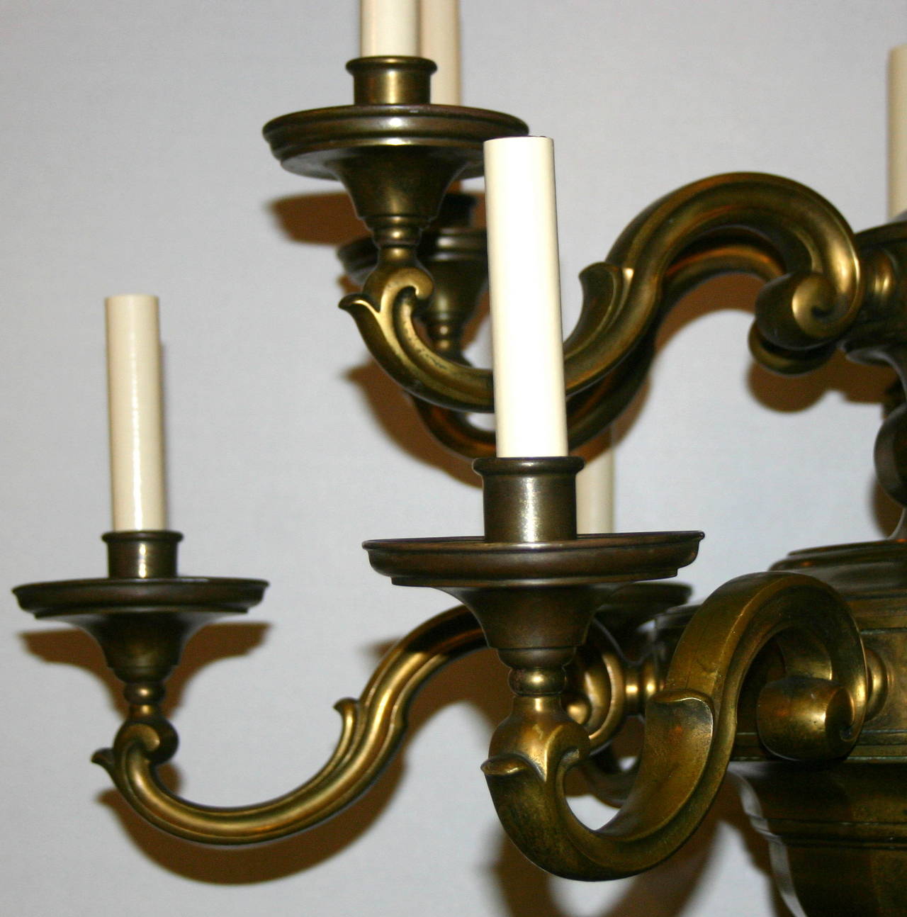 Inizio XX secolo Lampadario olandese a due piani in vendita