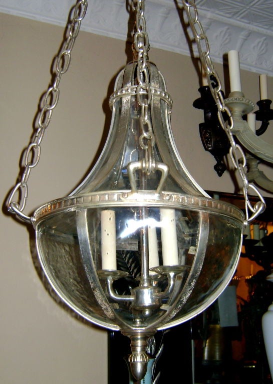 Large Set of Silver Plated Lanterns In Good Condition For Sale In New York, NY