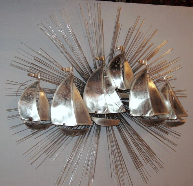 Mid-20th Century Sunburst Shaped Moderne Wall Sculpture Sconce For Sale