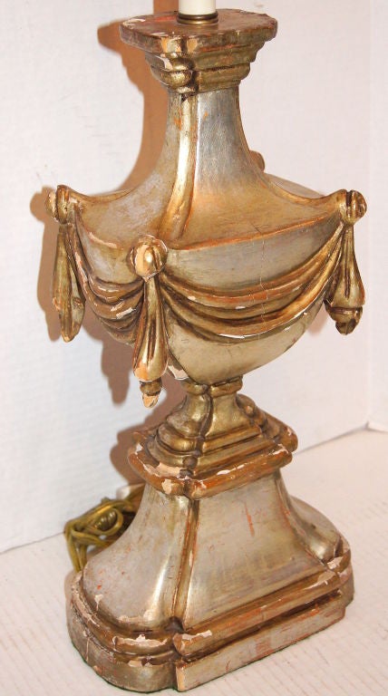 Neoclassic Wood Lamp In Good Condition For Sale In New York, NY