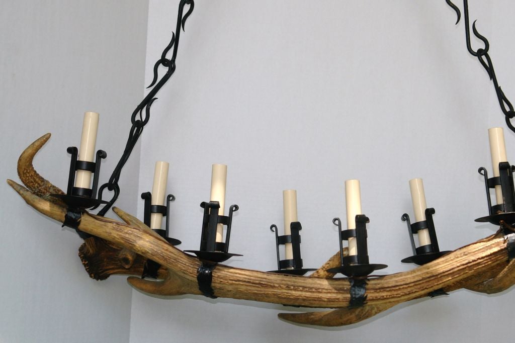 Antler and Iron Horizontal Chandelier For Sale 1