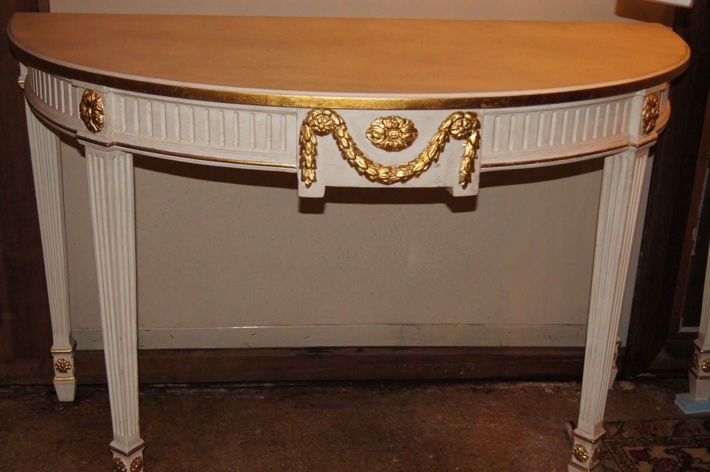 Pair of Neoclassic Painted Consoles For Sale 2