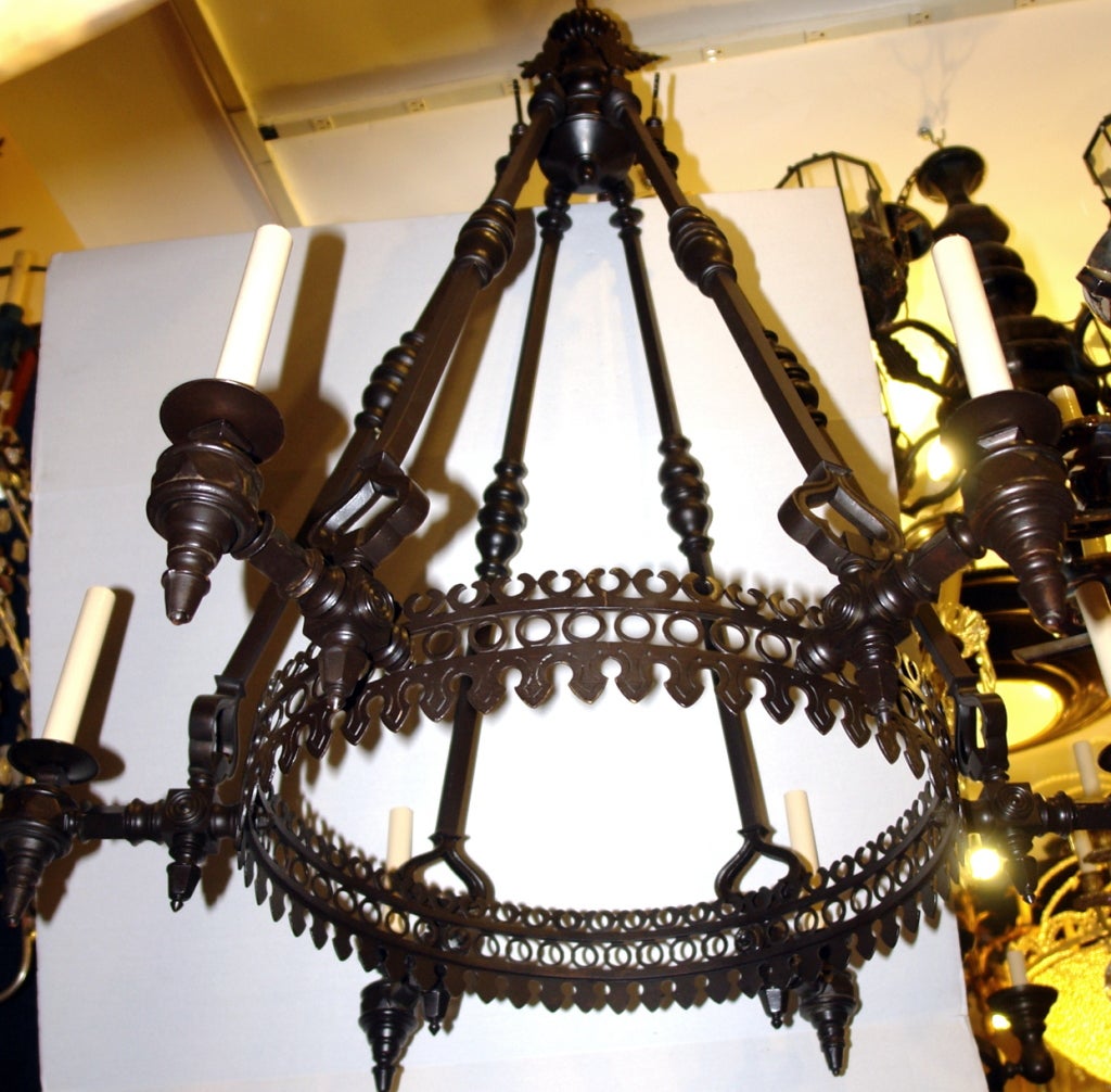 Patinated Antique Bronze Chandelier In Good Condition For Sale In New York, NY