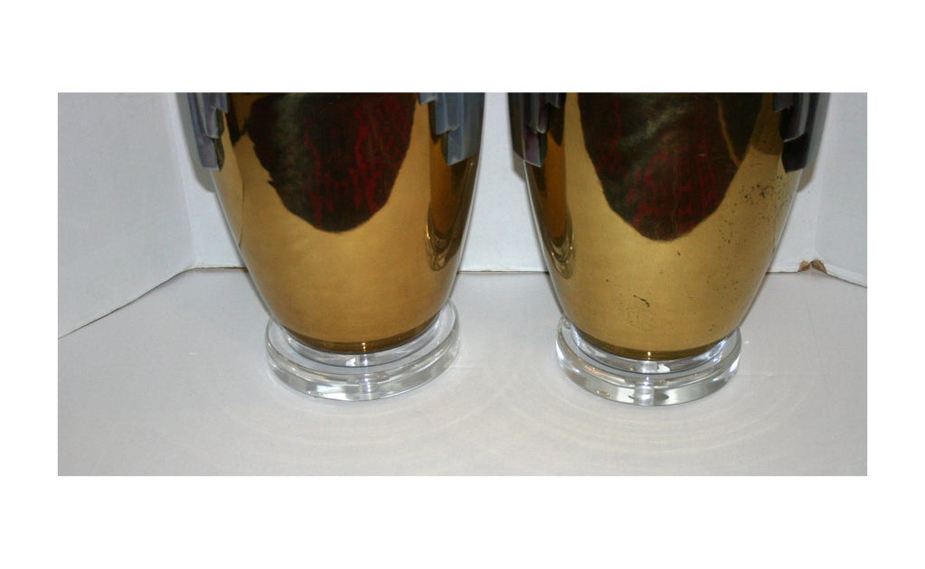 Moderne Brass and Lucite Lamps In Good Condition For Sale In New York, NY