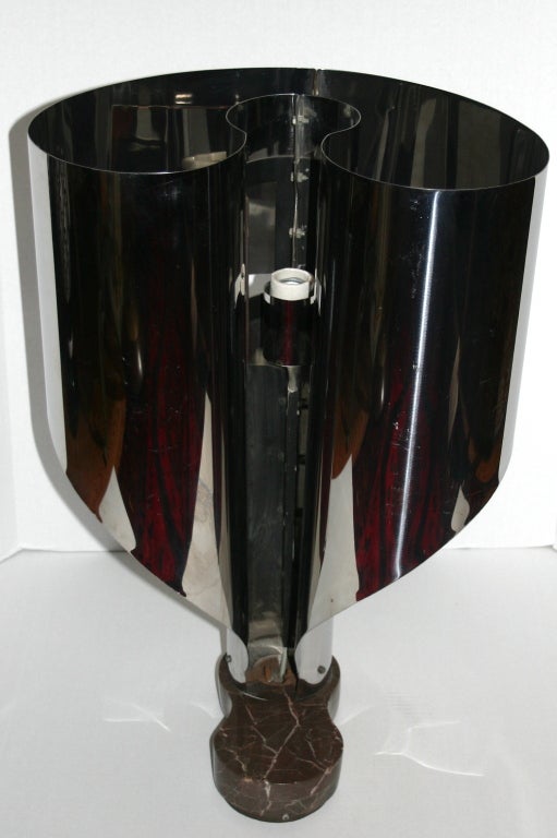 Sculptural Table Lamp In Good Condition For Sale In New York, NY