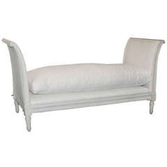 Early 20th Century Louis XVI Style Painted Daybed
