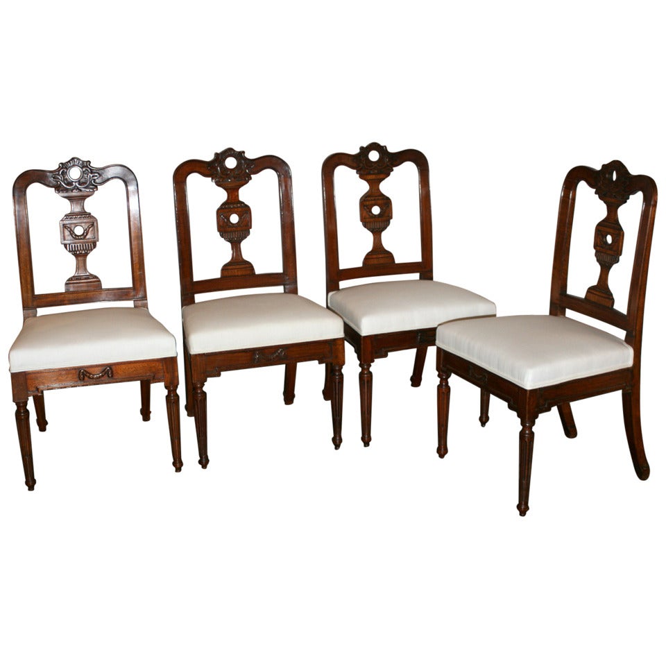Set of Four, 19th Century Mahogany Dining Chairs For Sale