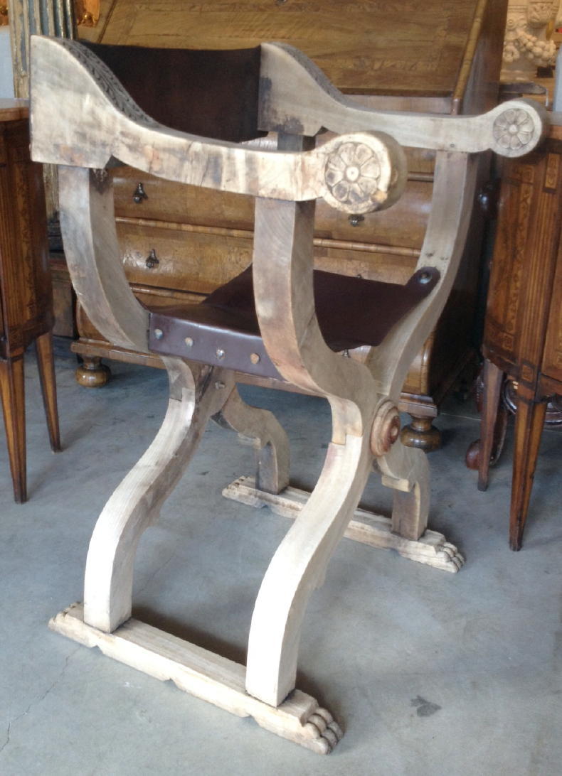 19th Century Pair of Italian Savonarola Chairs For Sale
