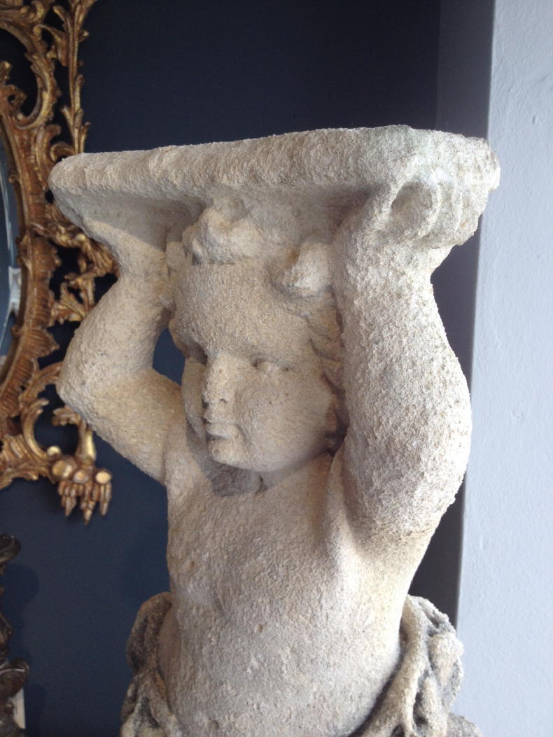 Carved Stone Figure of a Cherub Pedestal In Excellent Condition For Sale In West Palm Beach, FL