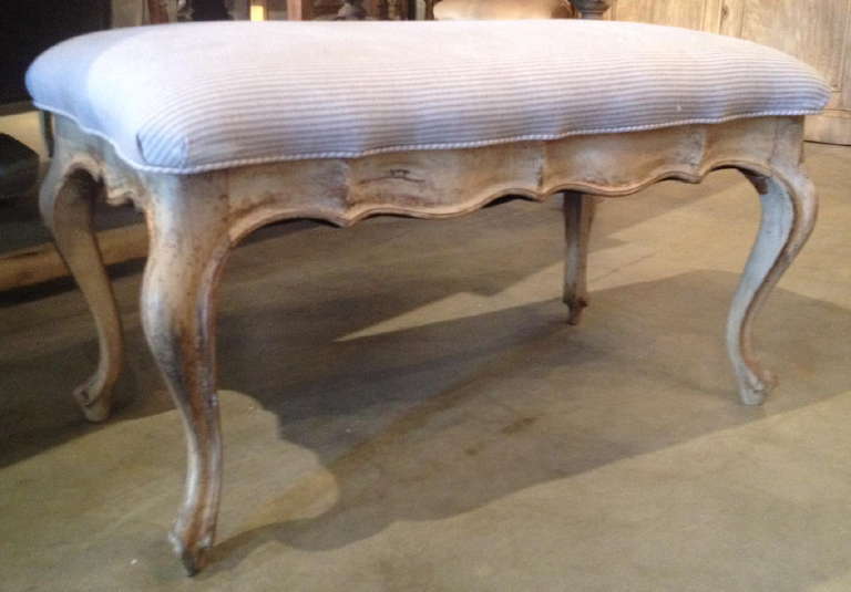 Upholstered Venetian Bench