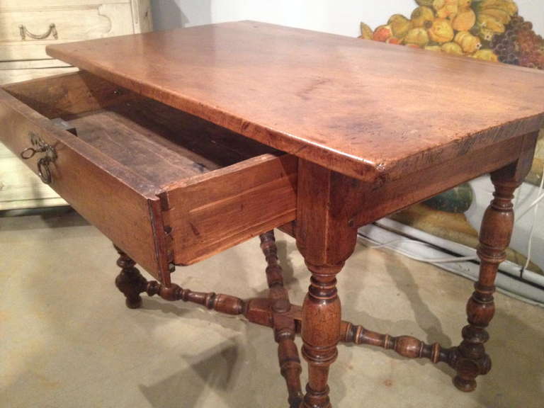 18th Century French Provincial Table With Wonderful Turned Legs And Original Hardware.