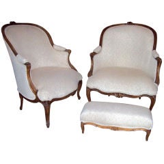 PAIR OF FRENCH BERGERES & STOOL