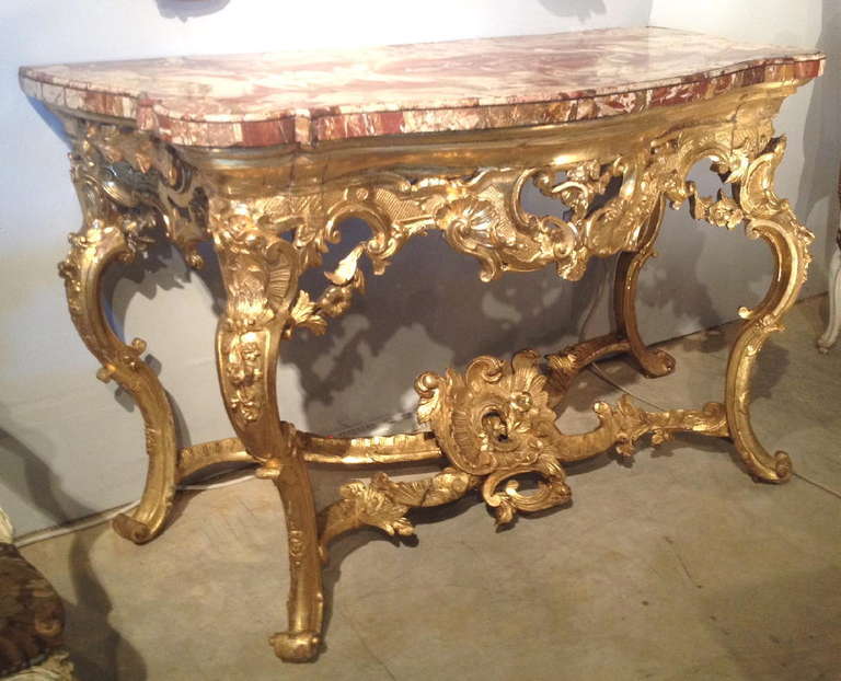 Italian Baroque Giltwood Console Table with Sicilian Jasper Veneered Top In Excellent Condition In West Palm Beach, FL