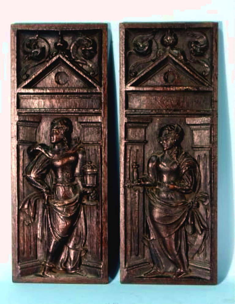 Set of Four 16th Century Gothic Oak Panels In Excellent Condition For Sale In West Palm Beach, FL