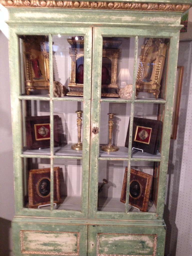 Italian Paint Decorated Display Cabinet For Sale 2