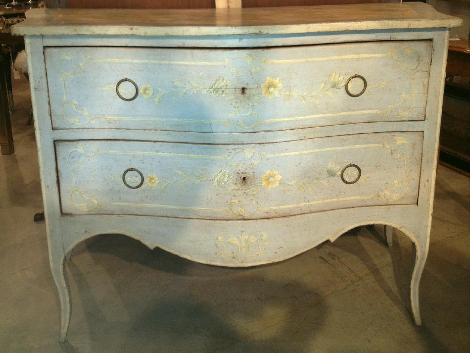 Italian Paint Decorated Chest In Good Condition In West Palm Beach, FL