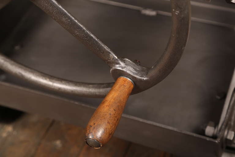 Iron Vintage Industrial Adjustable Steel Factory Scissor Lift Rolling Table - Cart